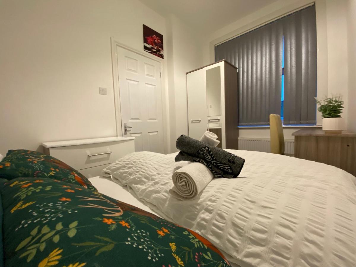 Nice Living Serviced Accommodations 3 Coventry Exterior foto